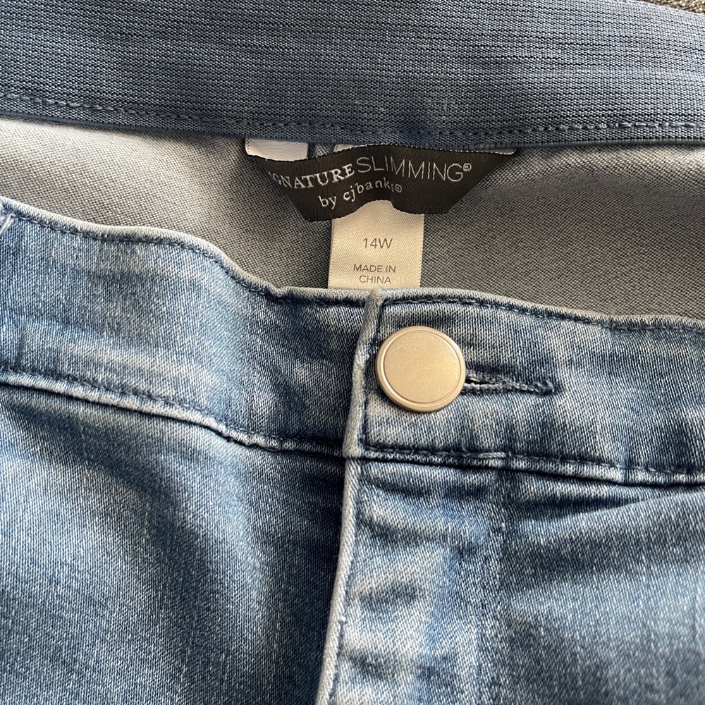 CJ Banks Signature Slimming Straight Leg ankle length Blue Jeans 14W